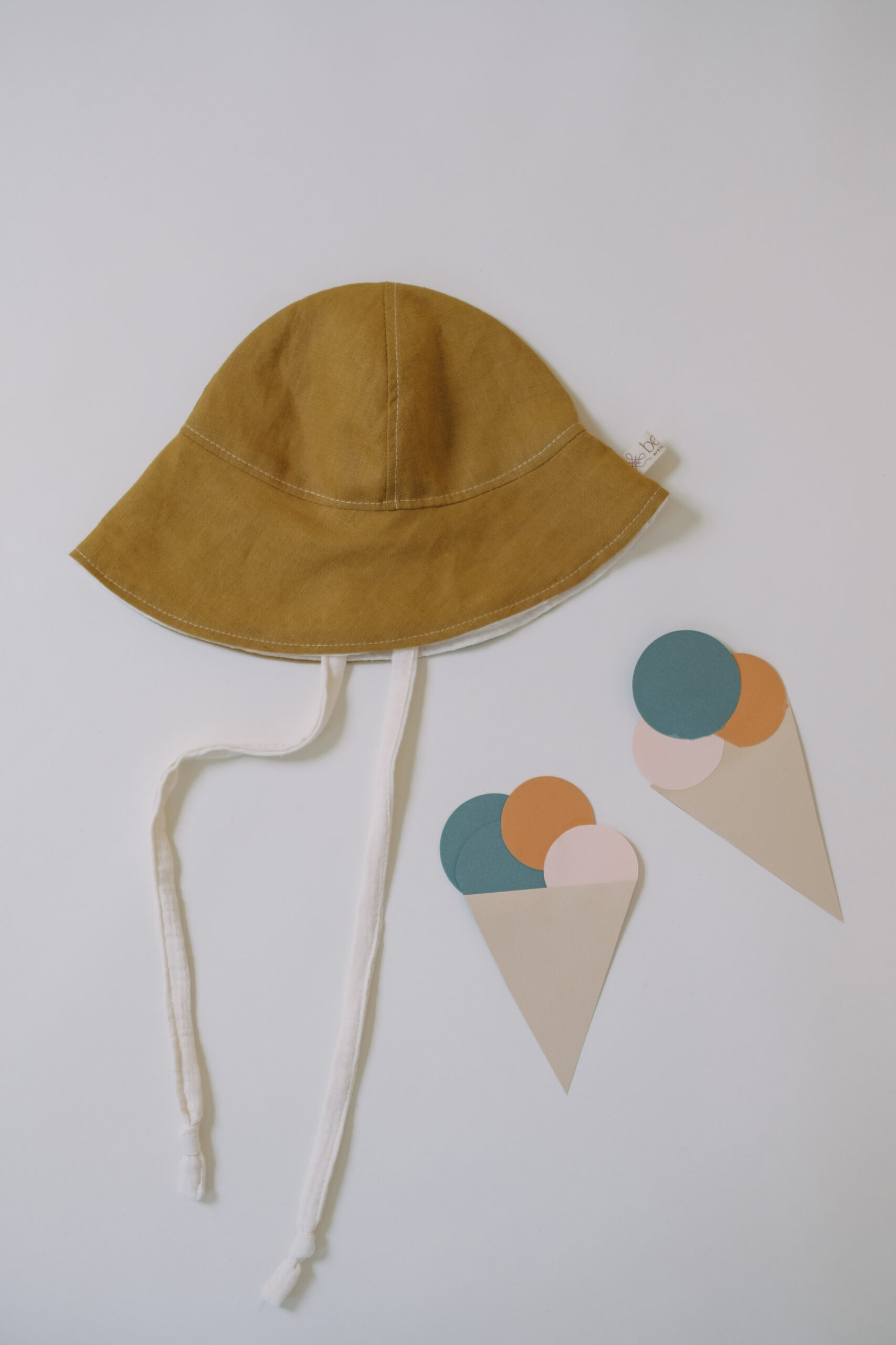 Cappellino in lino e mussola di cotone - immagine 3